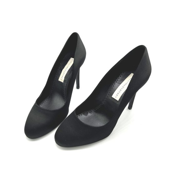 Stella McCartney - BRAND NEW in Branded Box w/dust bag Black Satin Heels - Picture 1 of 4